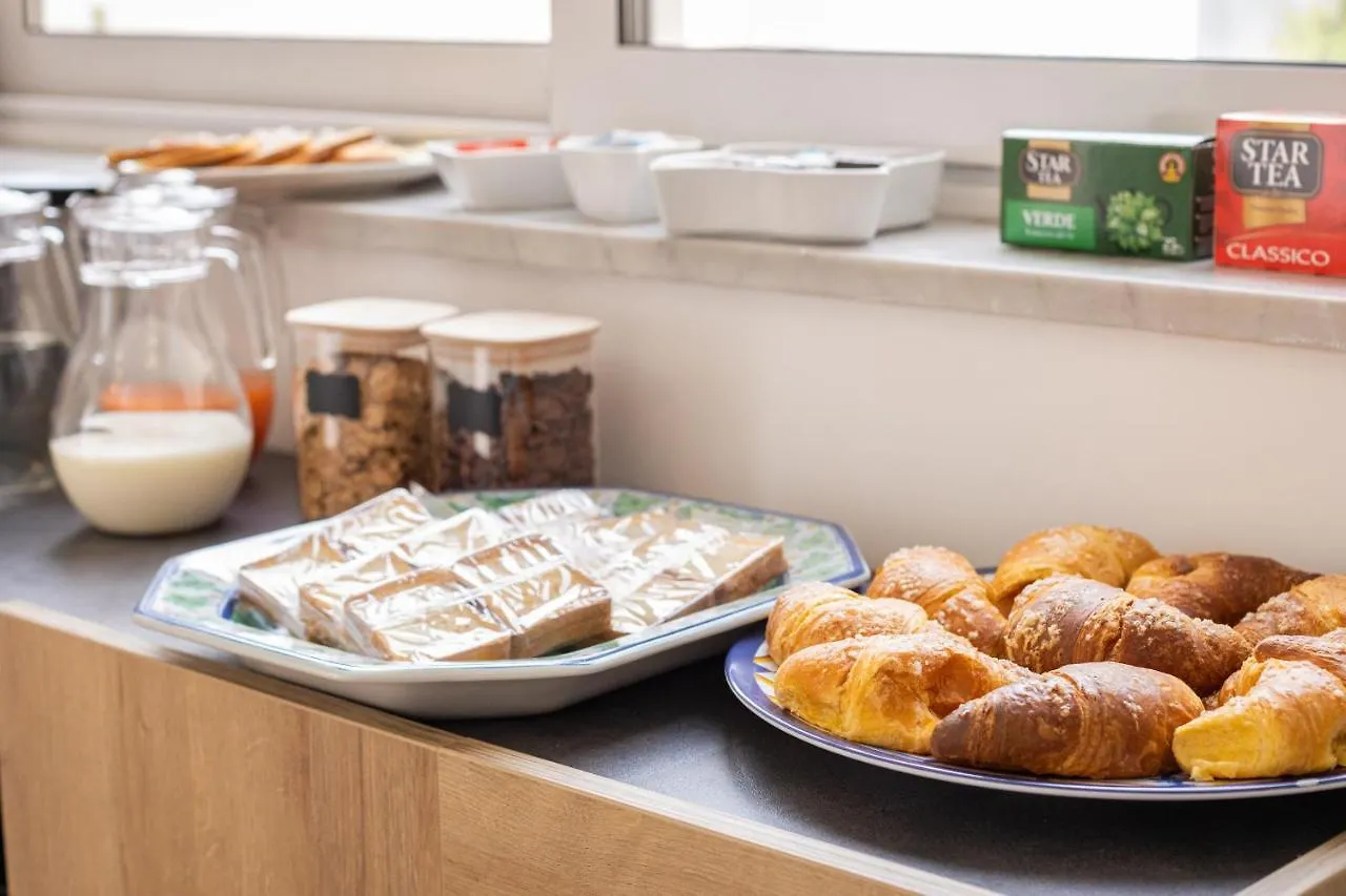Le Cinque Stanze Palermo Room&Breakfast 0*,